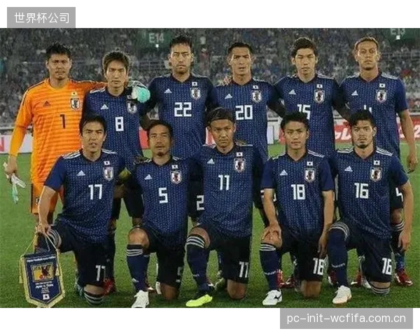 赛程的延长对日本队的体能储备和阵容厚度提出更高要求,远藤航等老将的体能分配至关重要。 赛程的延长对日本队的体能储备和阵容厚度提出更高要求,远藤航等老将的体能分配至关重要。